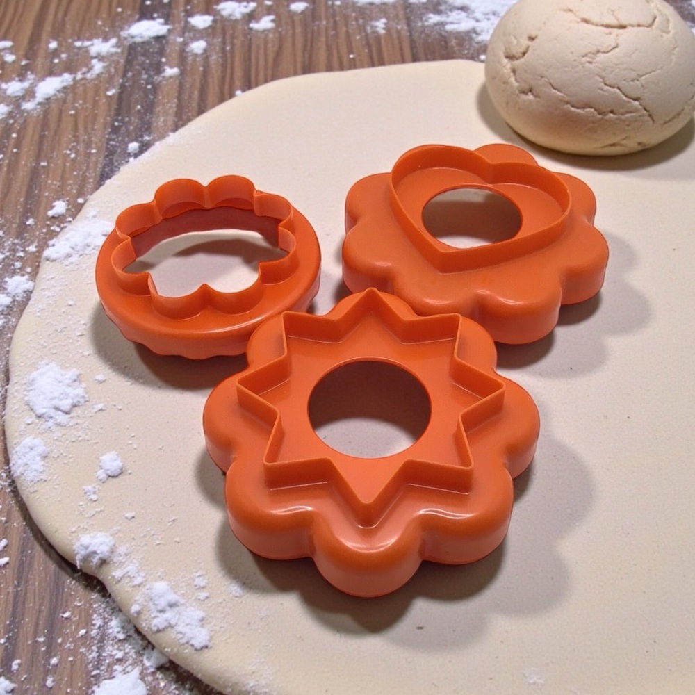 Vintage Tupperware Orange Nesting Cookie Cutters Set of 3 Flower Shapes